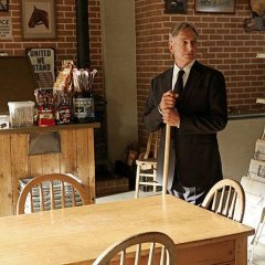 NCIS-Episode-11.24-Honor-Thy-Father-Promotional-Photos-8-FULL-4bf40bed658b557a025744f9592c872d.jpg