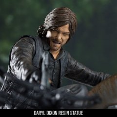 Daryl-Dixon-statue-6-3d7839bc954a1f872bfb6e67c419be76.jpg