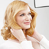 Blondýna Christina Hendricks v reklamě pro Clairol