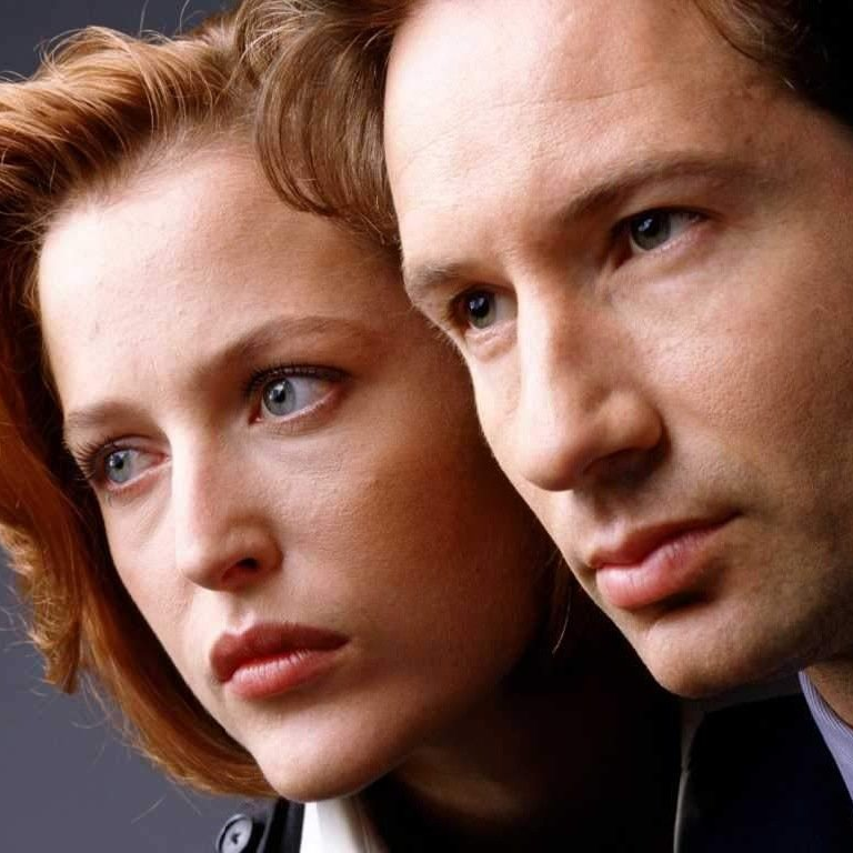 Mulder a Scullyová v rukou mladé generace
