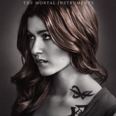 shadowhunters-season-2-new-official-character-posters-reveal-a-darker-tone-a01bc84e45ade16e91283c46f2ee1700.jpg