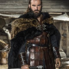 Vikings-Season-3-Rollo-Official-Picture-vikings-tv-series-38125721-334-500-d9565e9ab367584bdca37c1bd8d2fdde.jpg