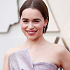 Herečka Emilia Clarke překonala v letech 2011-2013 nemoc, která ji mohla připravit o život