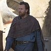 Nové fotografie ze seriálu dokazují, že Obi-Wan během svého exilu nechodil jen v jedné a té samé tunice