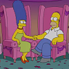 Marge a Homer vyvrací pomluvy o jejich rozvodu
