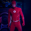 Herec Grant Gustin odložil svůj superhrdinský kostým