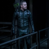 Green Arrow se vrátí i v další sezóně, stanice CW mu objednala osmou sérii