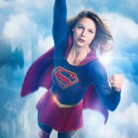 Supergirl: Z dívky se ve finálových epizodách stane žena
