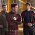 Legends of Tomorrow - Fotky: Superhrdinové ze všech seriálů na fotkách z epizody Invasion!
