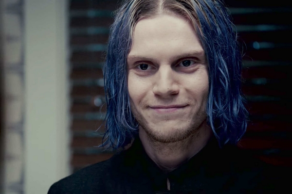 3. Evan Peters Debuts Blue Hair at American Horror Story Premiere - wide 10