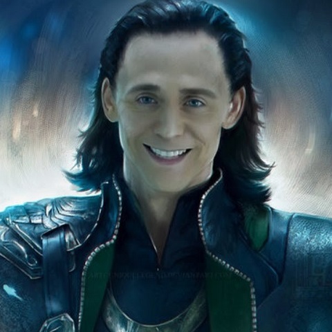 Tom Hiddleston promluvil o osudu Lokiho a postavě obecně